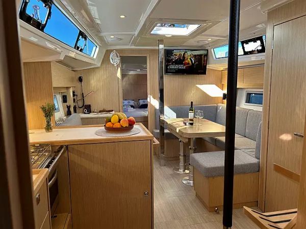 Bavaria C38 | Asterix