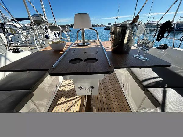 Bavaria C38 | Asterix