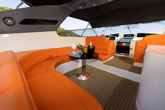 Tecnomar Madras 64 | Bond 007