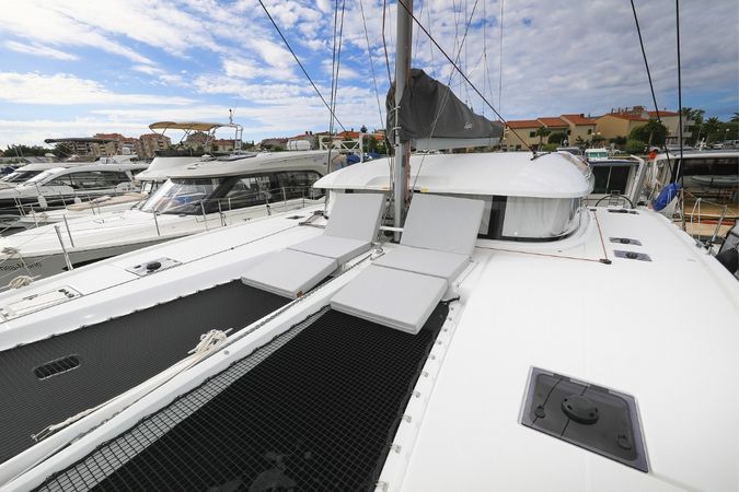 Excess 14 | Windhunter