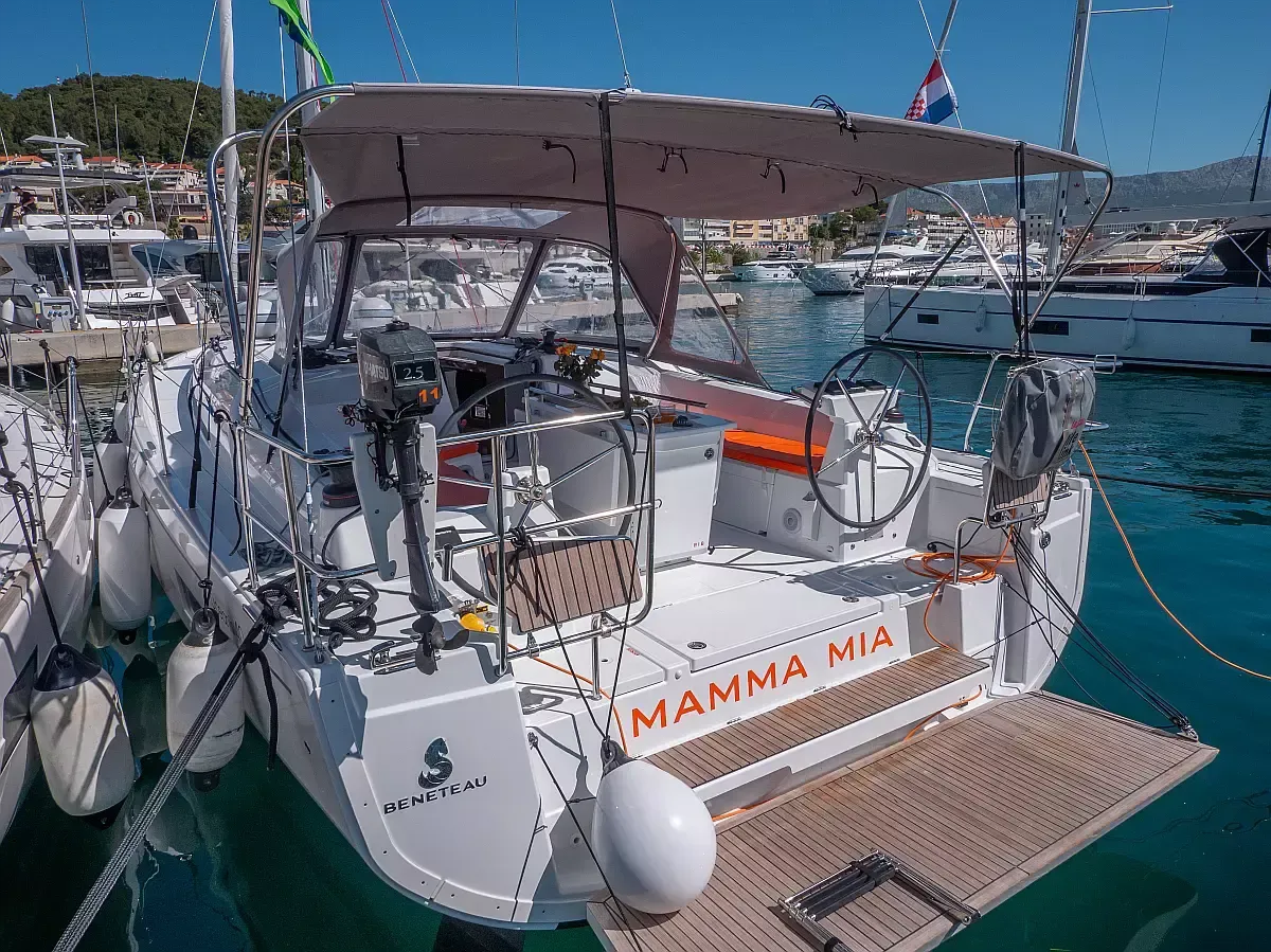 Beneteau Oceanis 40.1 | Mamma mia