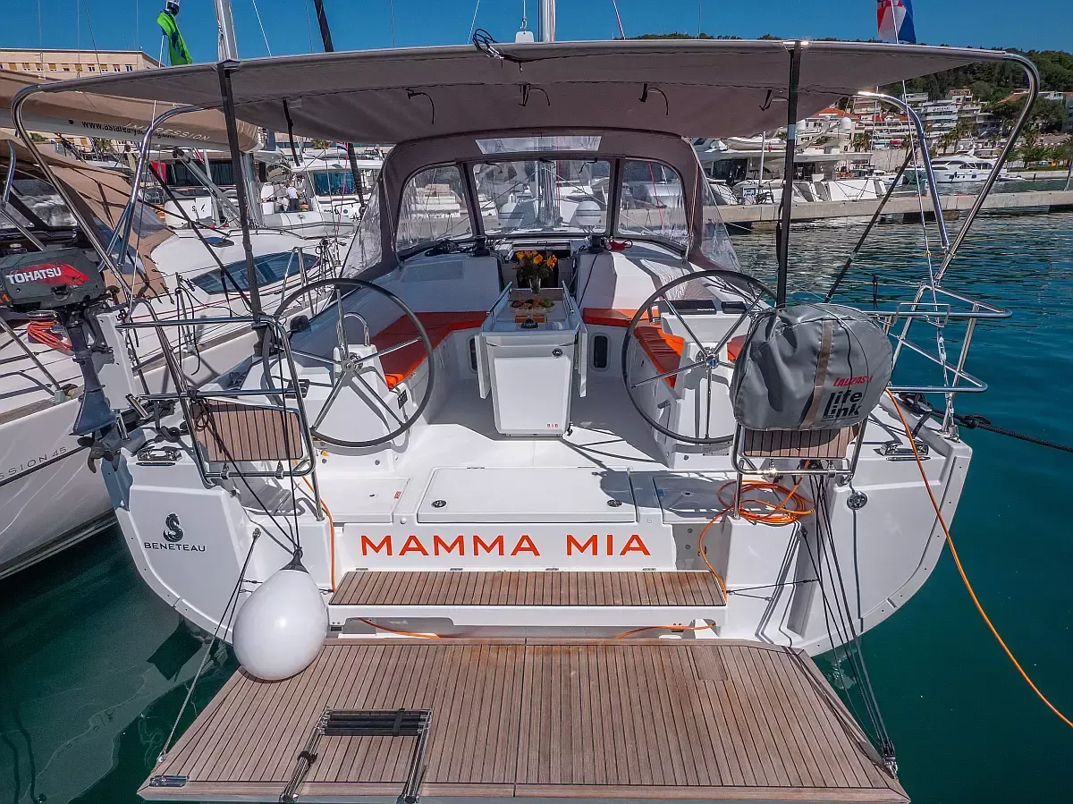 Beneteau Oceanis 40.1 | Mamma mia