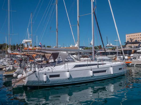 Beneteau Oceanis 40.1 | Mamma mia