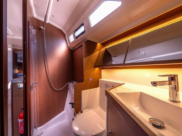 Beneteau Oceanis 40.1 | Mamma mia