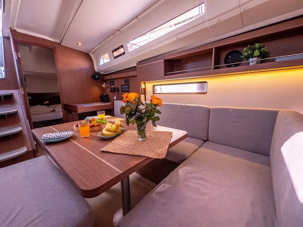 Beneteau Oceanis 40.1 | Mamma mia