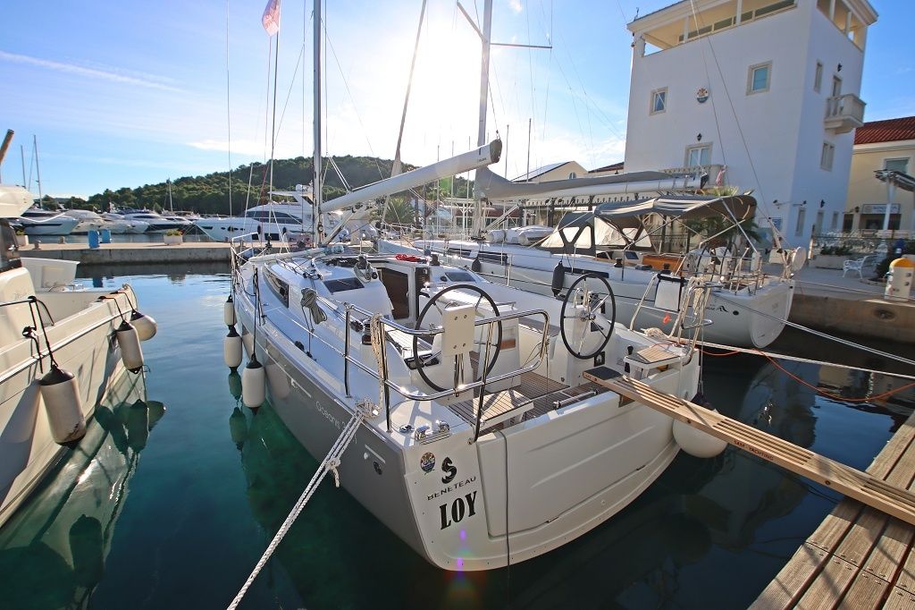 Beneteau Oceanis 34.1 | Loy