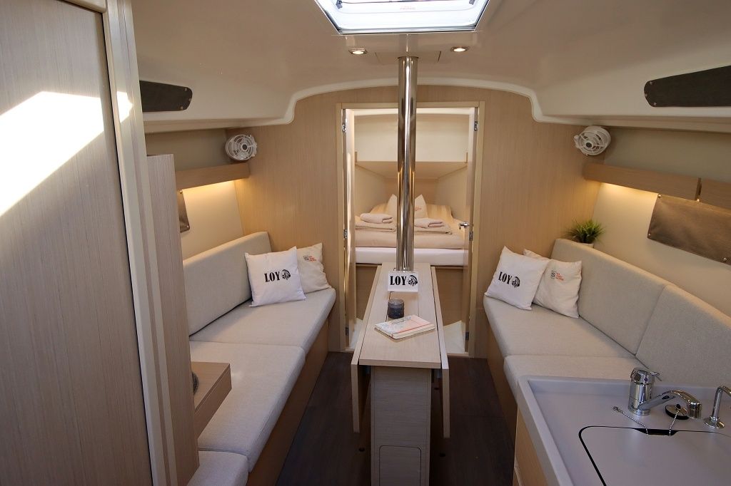 Beneteau Oceanis 34.1 | Loy