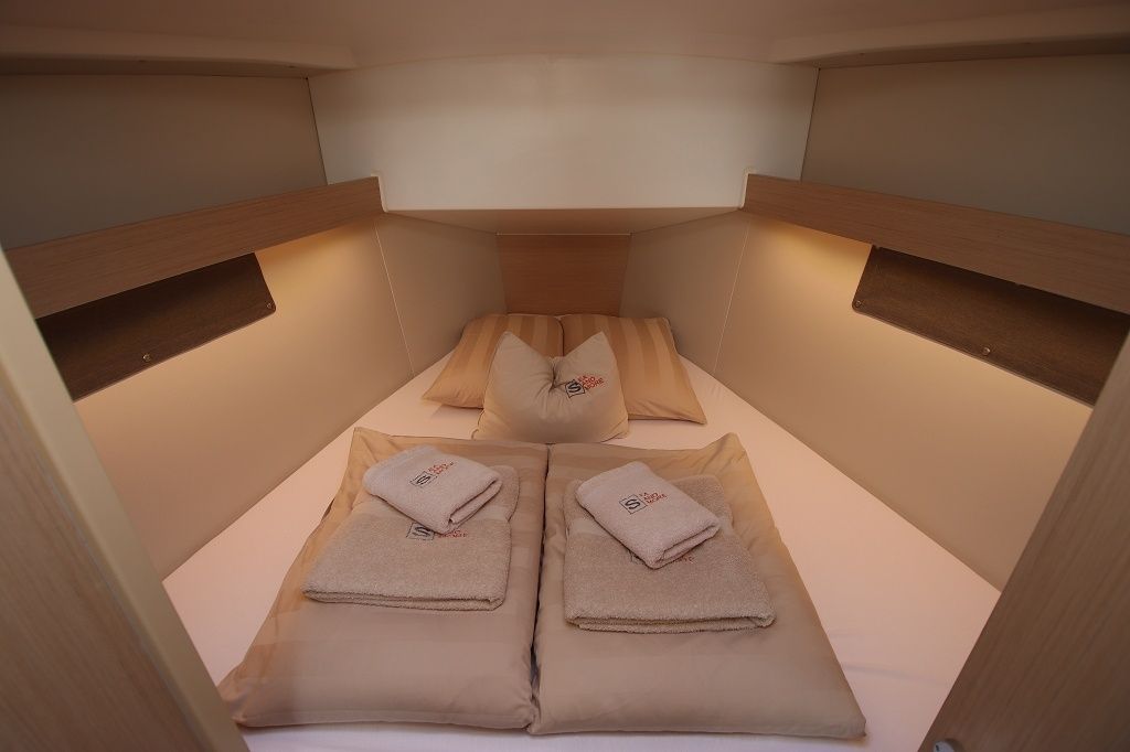 Beneteau Oceanis 34.1 | Loy