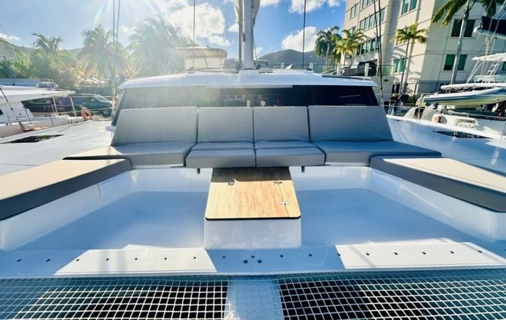 Fountaine Pajot Aura 51 | Big Big Plans