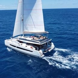 Fountaine Pajot Aura 51 | Big Big Plans