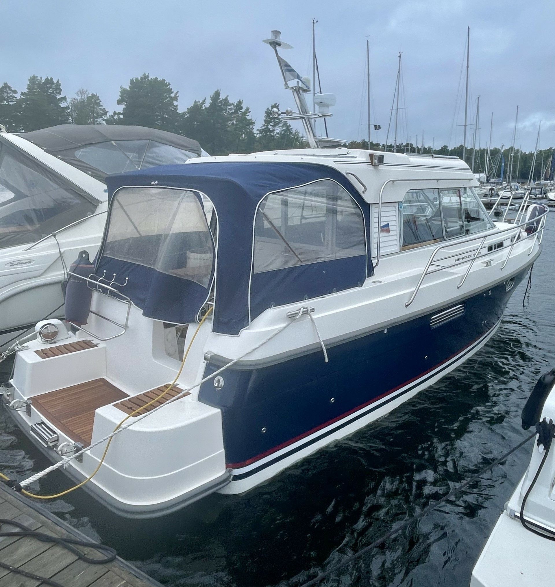 Nimbus 320 Coupe | Sophie