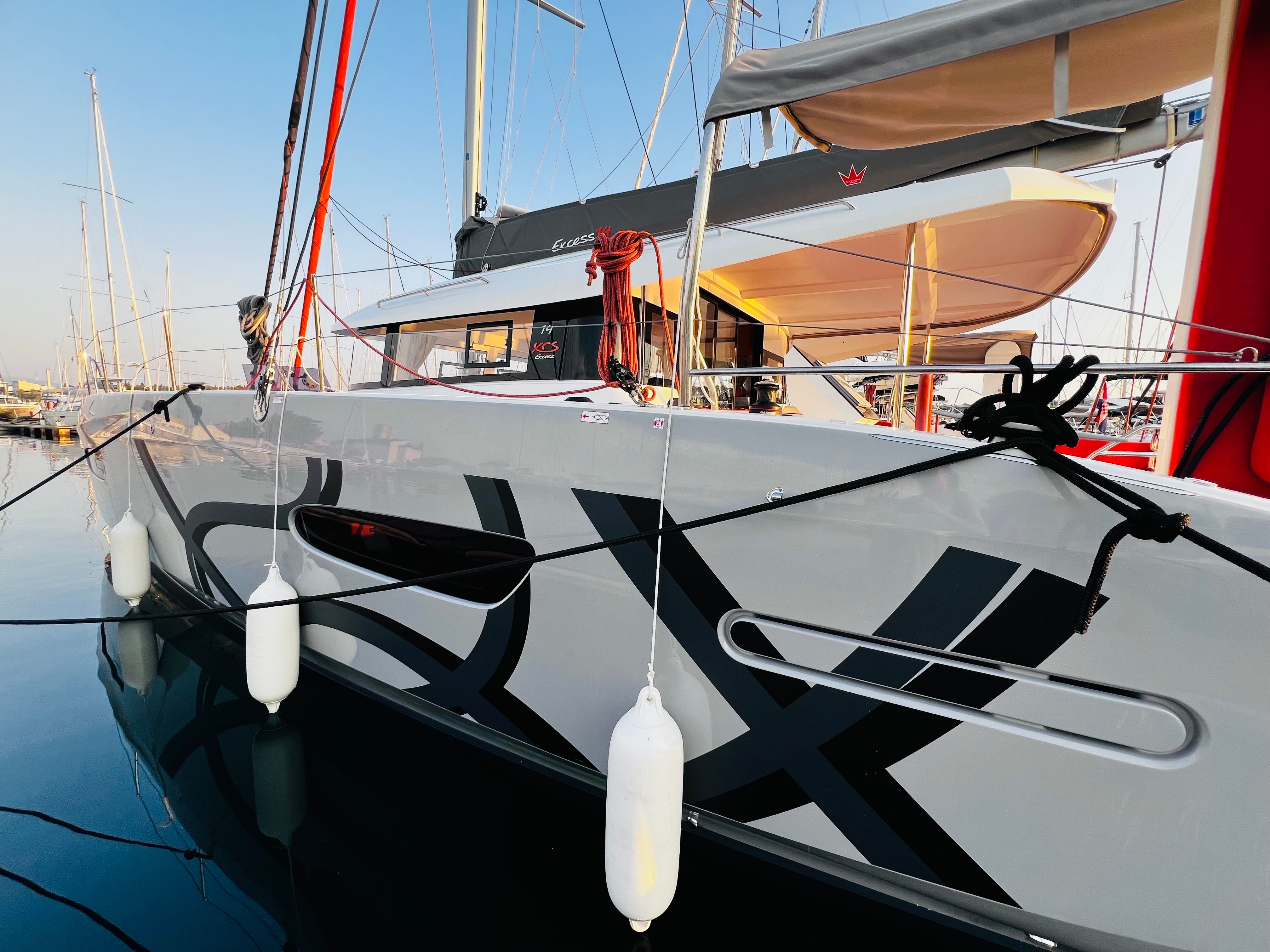 Excess 14 | Arabella