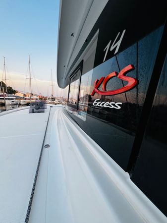 Excess 14 | Arabella