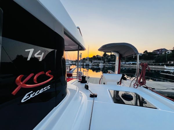 Excess 14 | Arabella