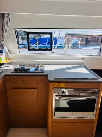 Excess 14 | Arabella