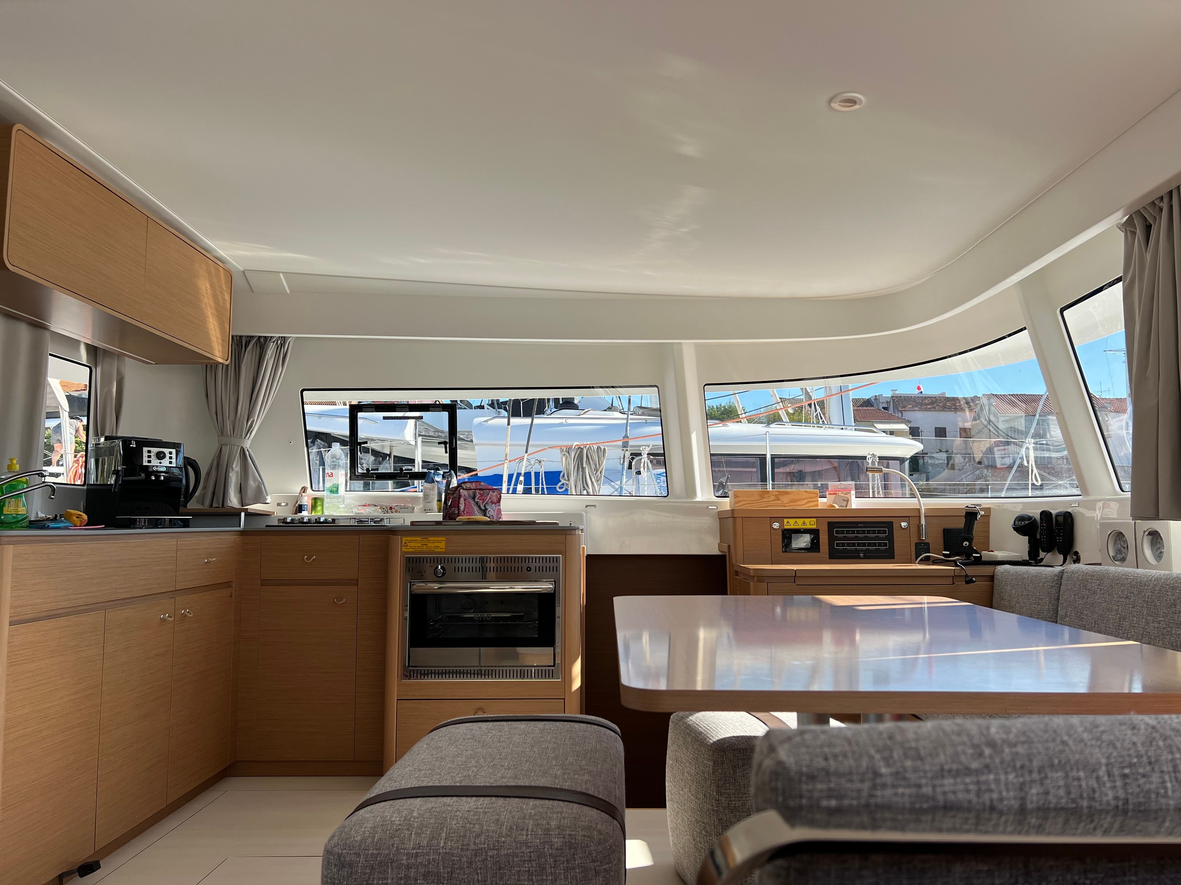 Excess 14 | Arabella