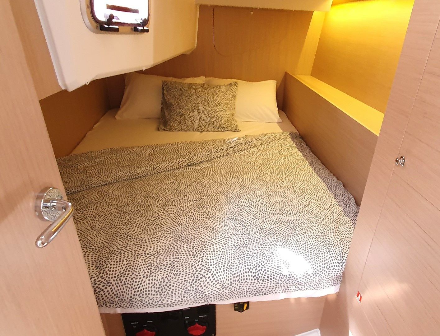 Beneteau Oceanis 37.1 | Breeze