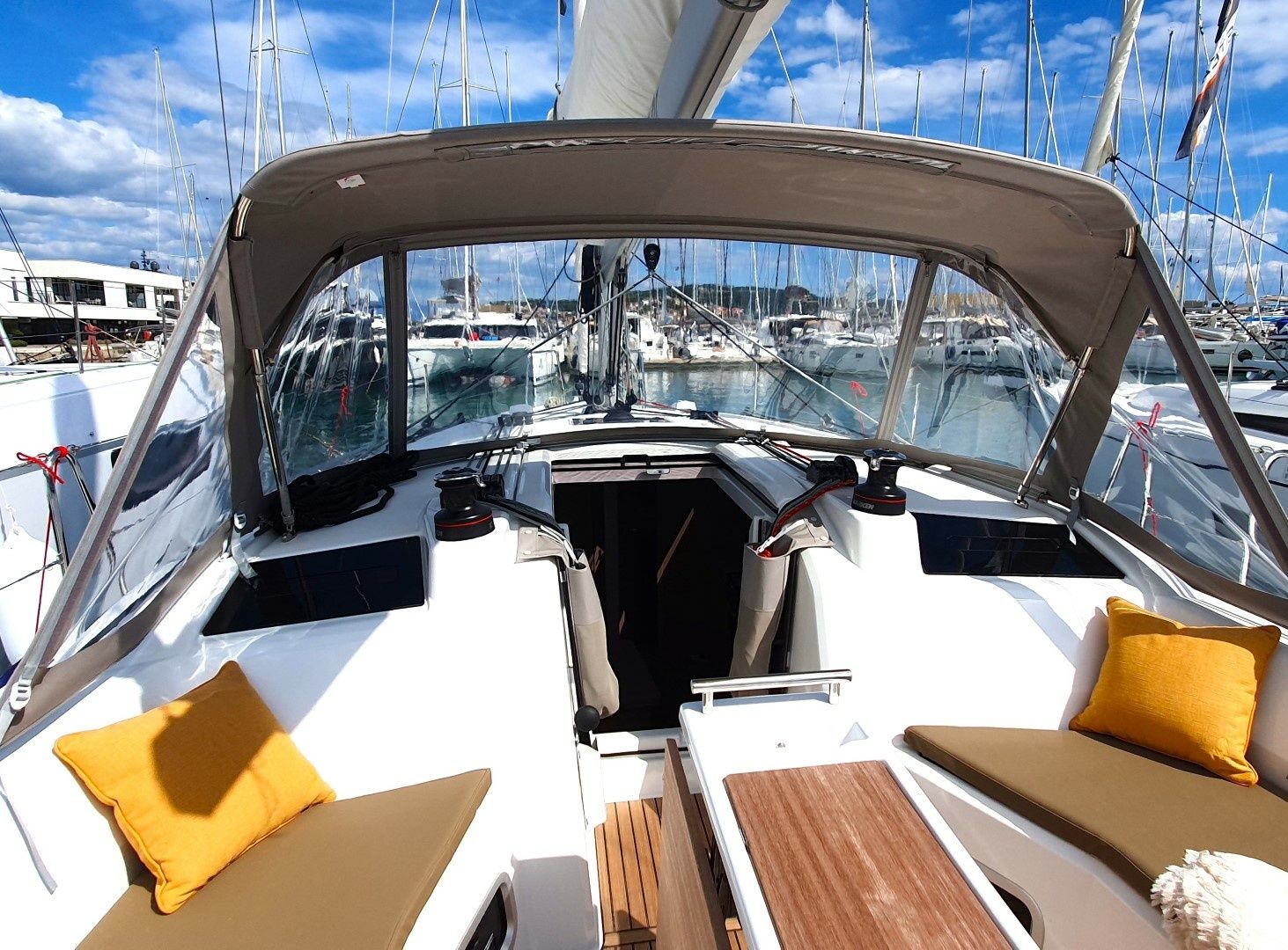 Beneteau Oceanis 37.1 | Breeze