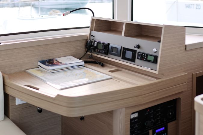 Lagoon 42 | Sperm Whale