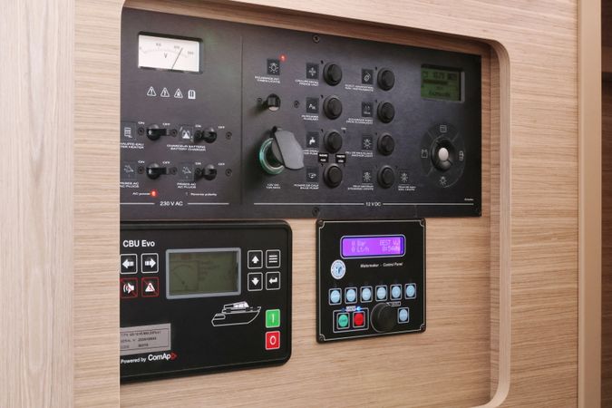 Lagoon 42 | Sperm Whale