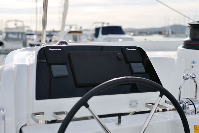 Lagoon 42 | Sperm Whale