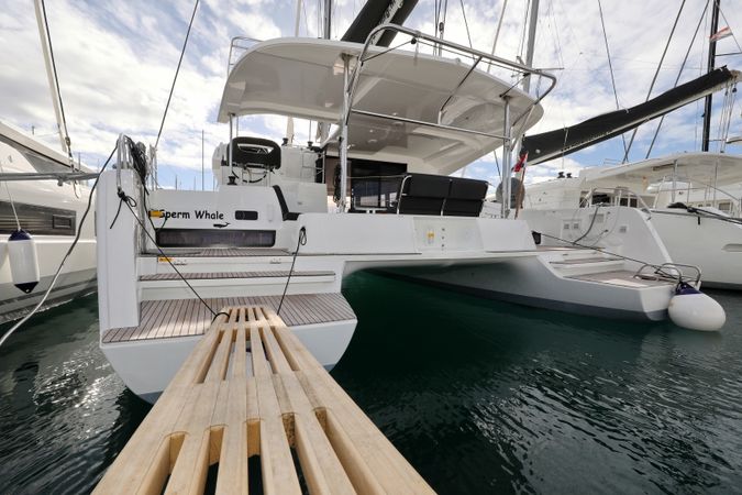 Lagoon 42 | Sperm Whale