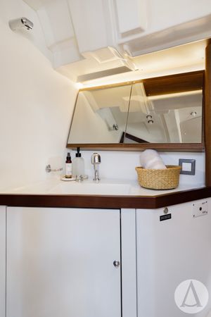 Beneteau Oceanis 46.1 | Nailah