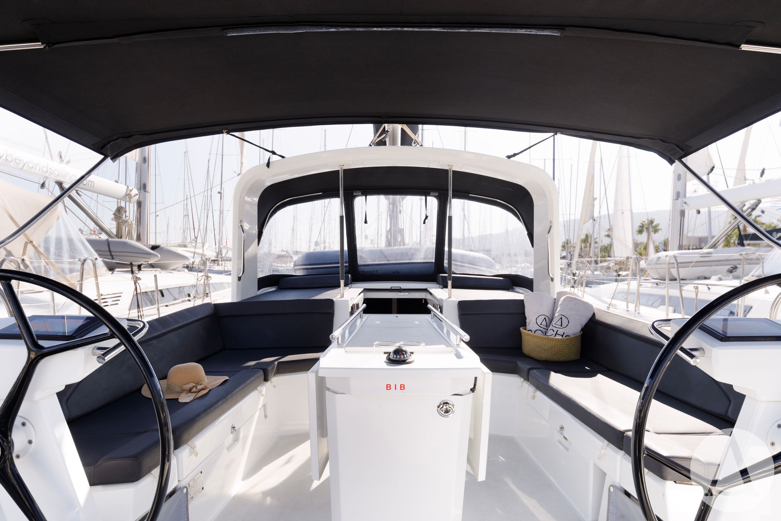 Beneteau Oceanis 46.1 | Nailah