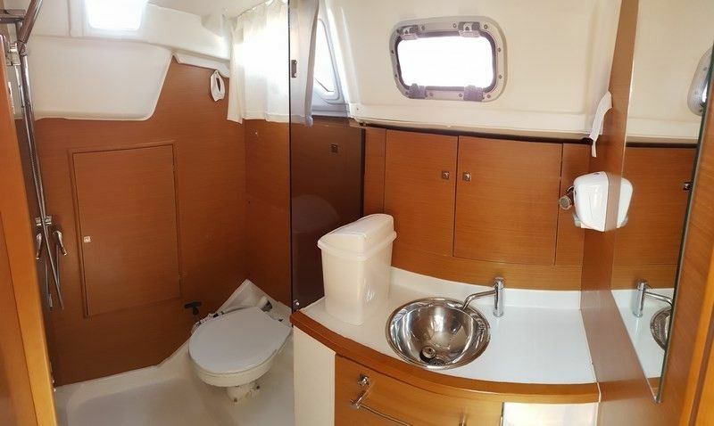 Jeanneau Sun Odyssey 379 | B'Elli