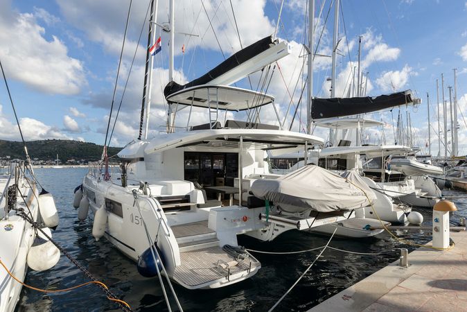 Lagoon 51 | Twin Joy +