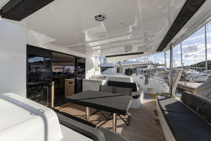 Lagoon 51 | Twin Joy +