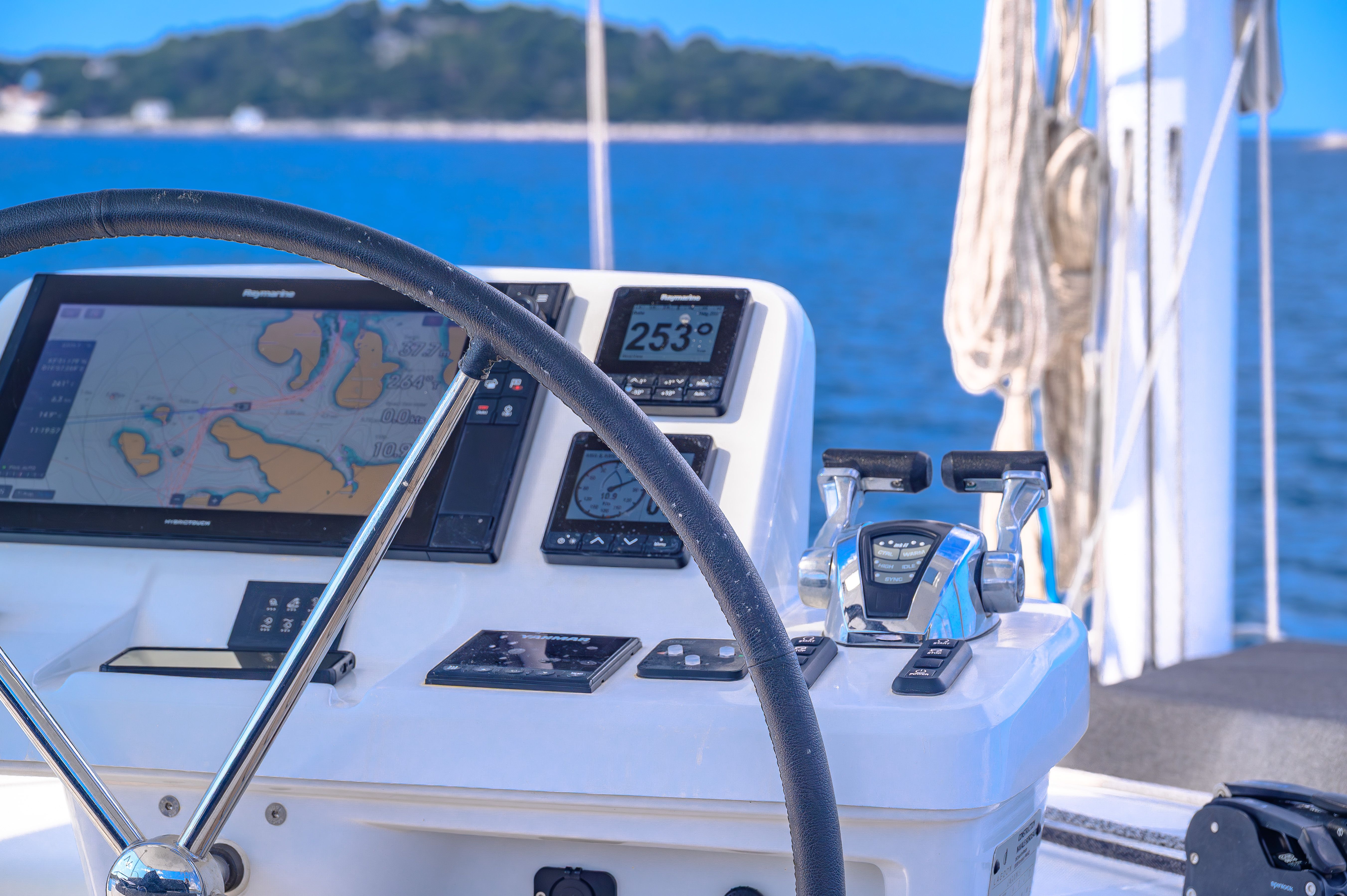 Lagoon 51 | Twin Joy +