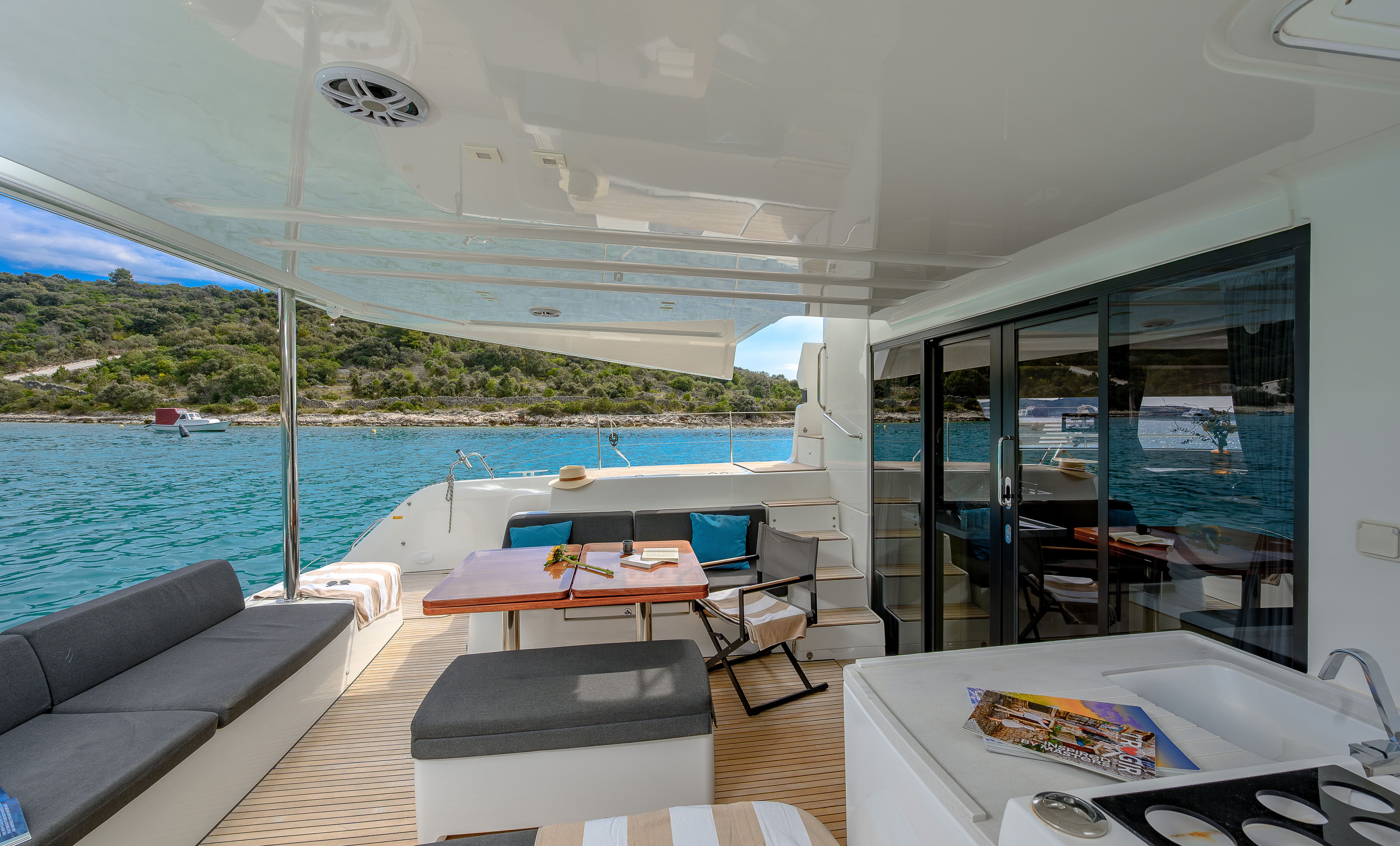 Lagoon 51 | Twin Joy +