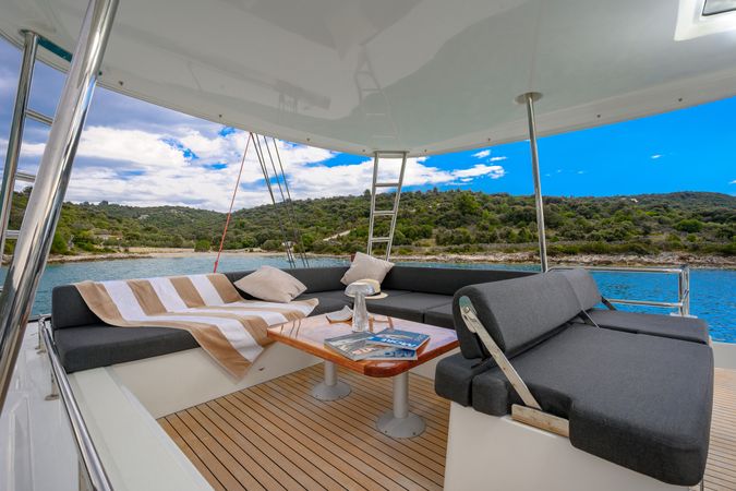 Lagoon 51 | Twin Joy +