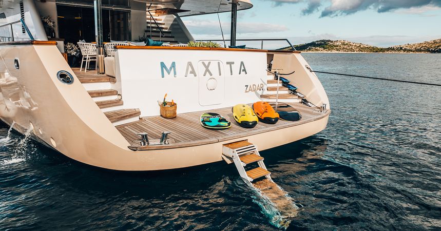 Custom Built 122 | Maxita