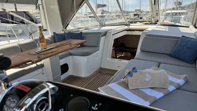 Beneteau Oceanis 54 | Eve One