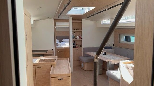 Beneteau Oceanis 54 | Eve One