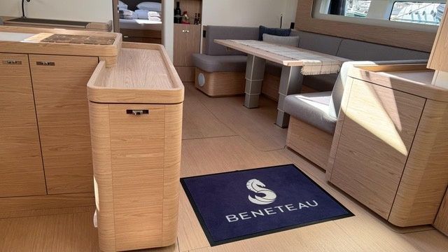 Beneteau Oceanis 54 | Eve One