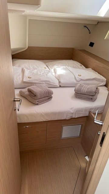 Beneteau Oceanis 54 | Eve One