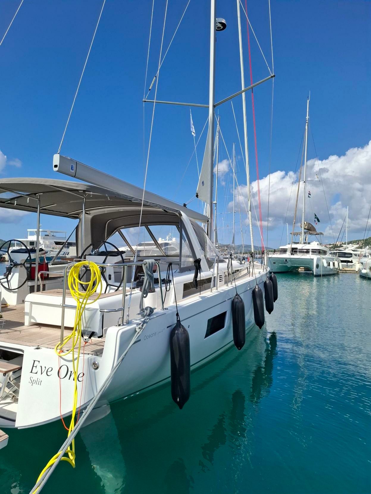 Beneteau Oceanis 54 | Eve One