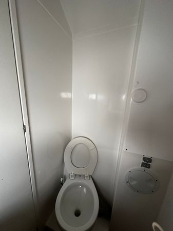 Bali 4.8 | Miss Lily