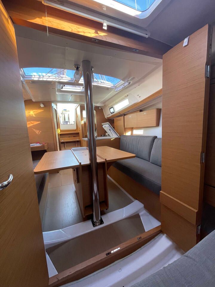 Dufour 310 | Escapade 2