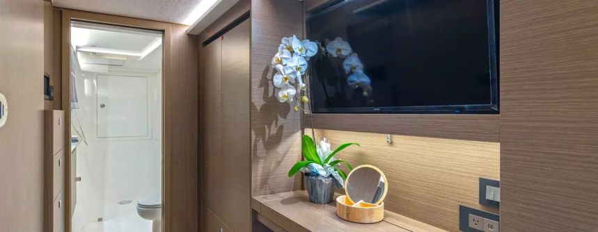 Leopard 40 | Moorings 24