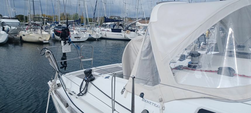 Beneteau Oceanis 31 | Domeole
