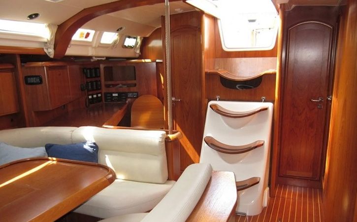 Jeanneau Sun Odyssey 49i | Vivanita