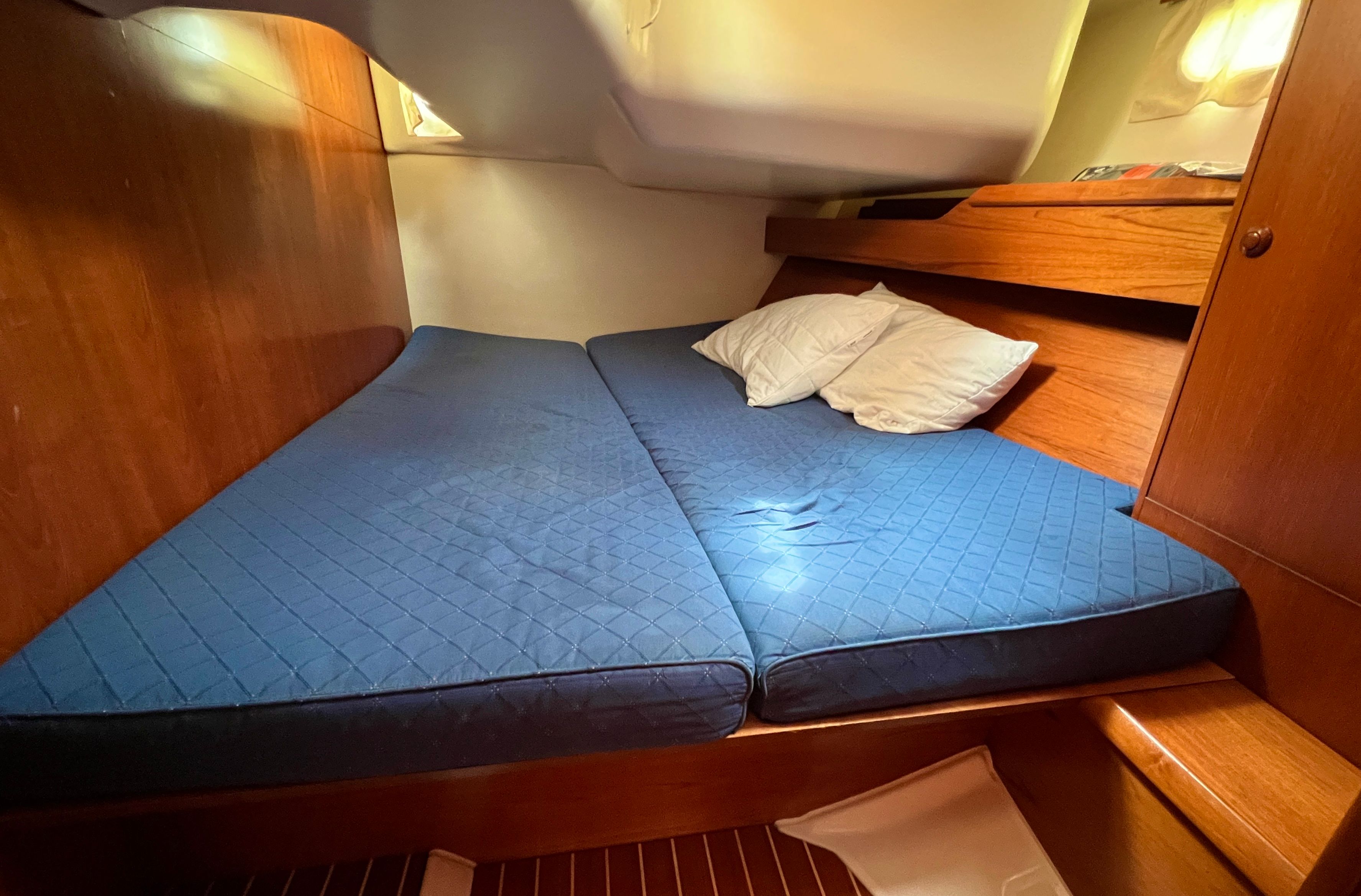 Jeanneau Sun Odyssey 49i | Vivanita