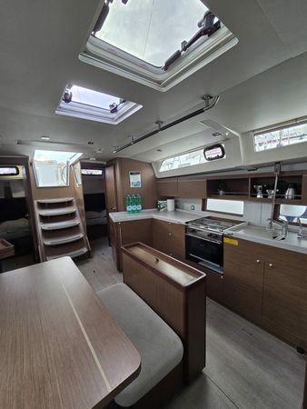Beneteau Oceanis 46.1 | Peony