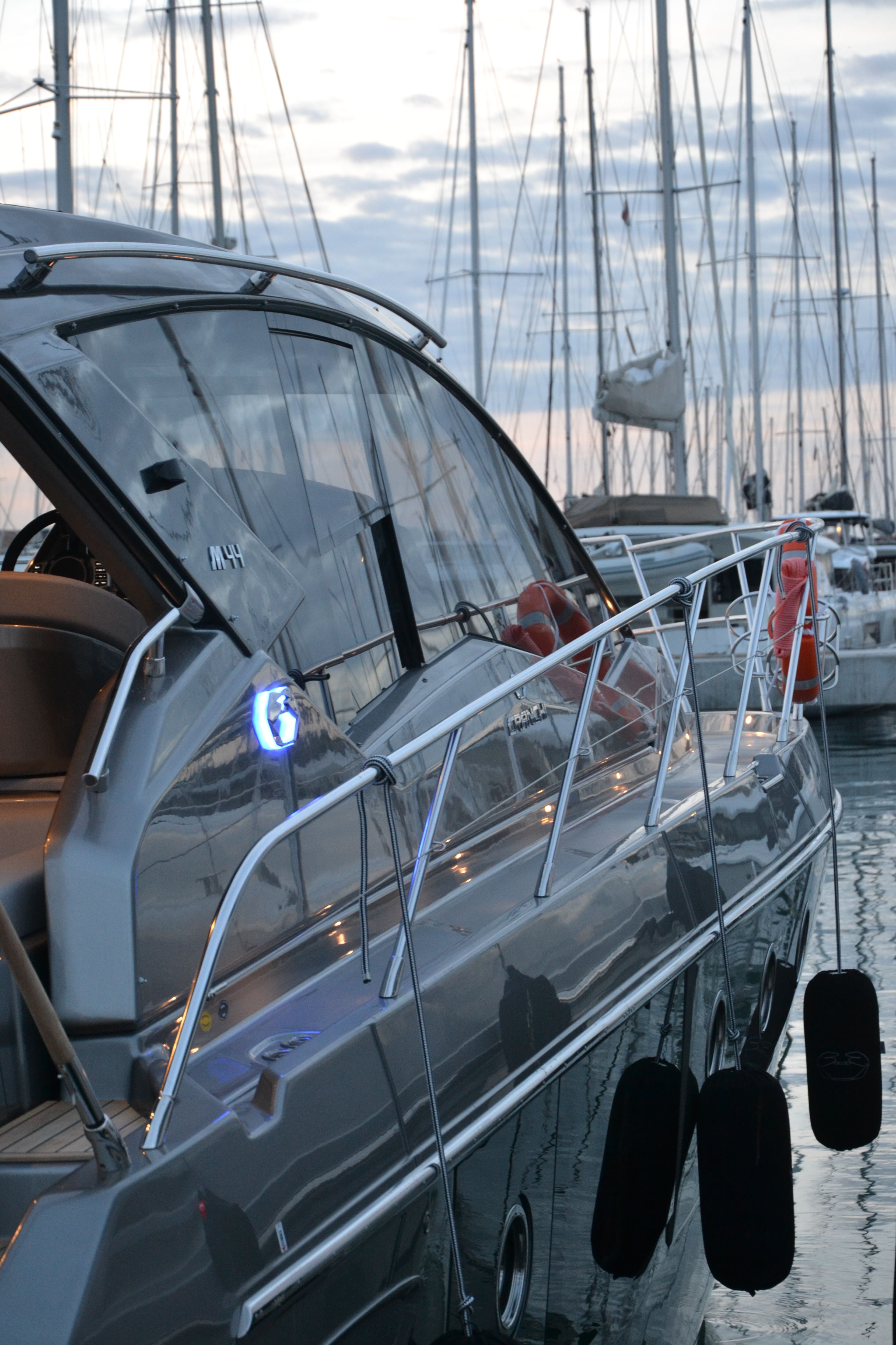 Cranchi M44 HT | Helena's