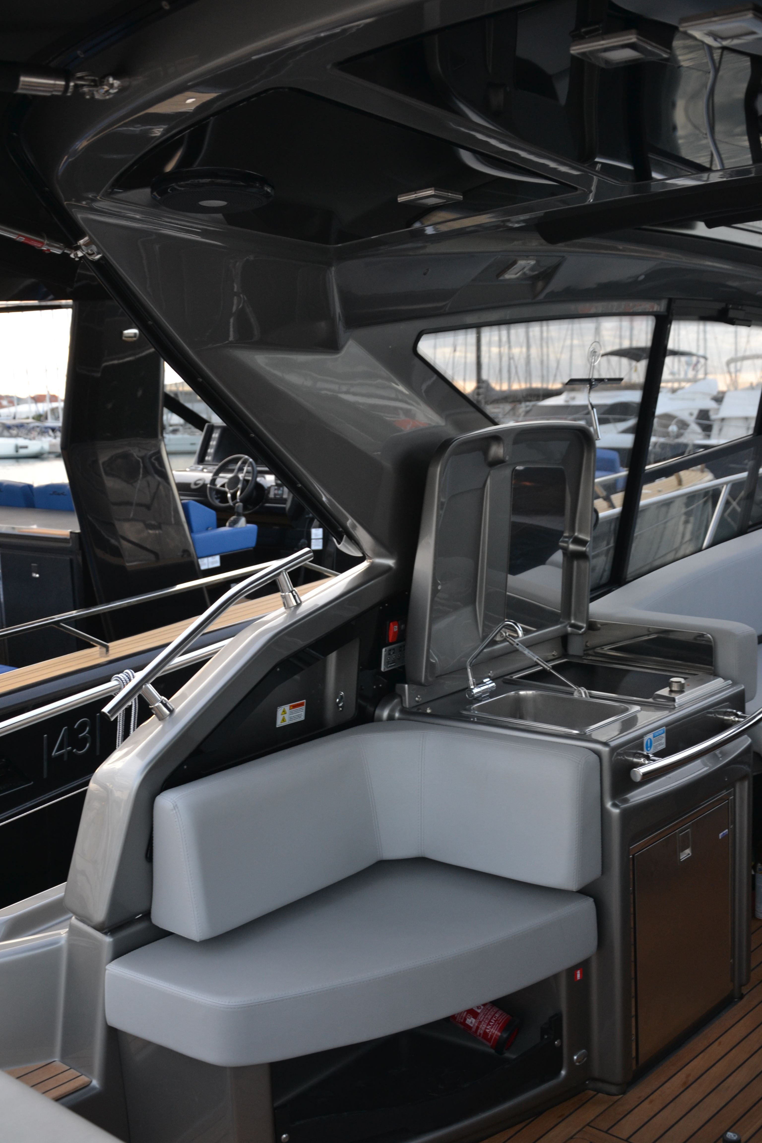 Cranchi M44 HT | Helena's