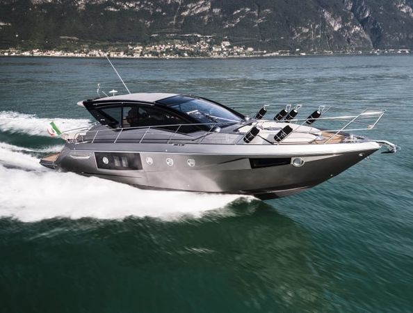 Cranchi M44 HT | Helena's